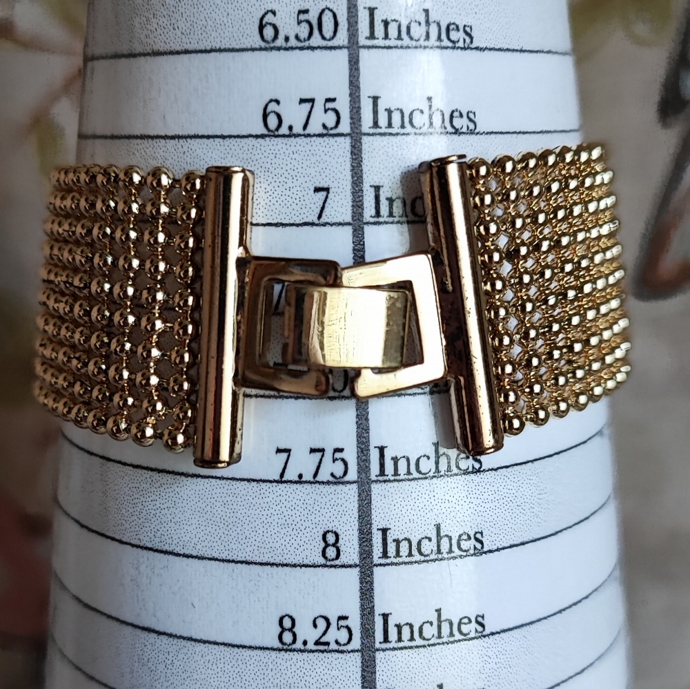 Gold Tone Vintage Ball Mesh Clear Crystal Heart Bracelet Extra Link NIB NWT - Picture 3 of 14